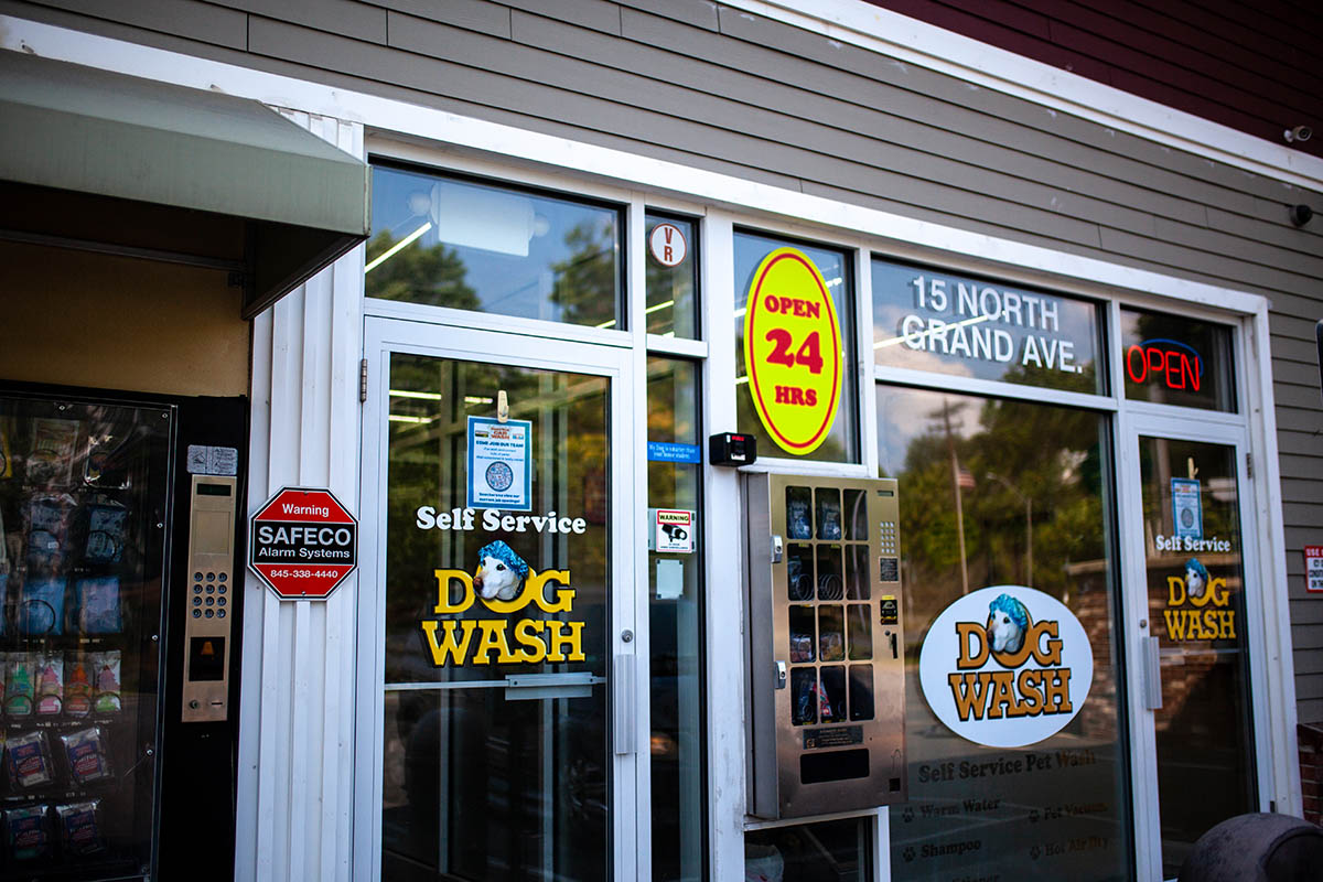 24Hour Car Wash Vacuums North Grand Avenue, Poughkeepsie, NY